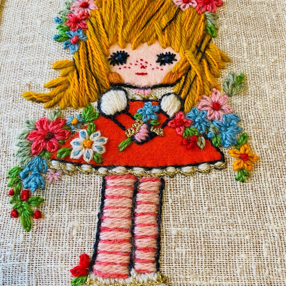 RARE - Vintage Bucilla Completed Needlecraft Kit- Flower Children Stitchery set - Picture 5 of 11